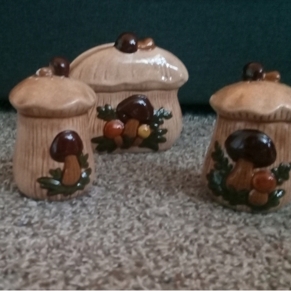 Authentic Original Vintage Style Other - VTG mushroom table set